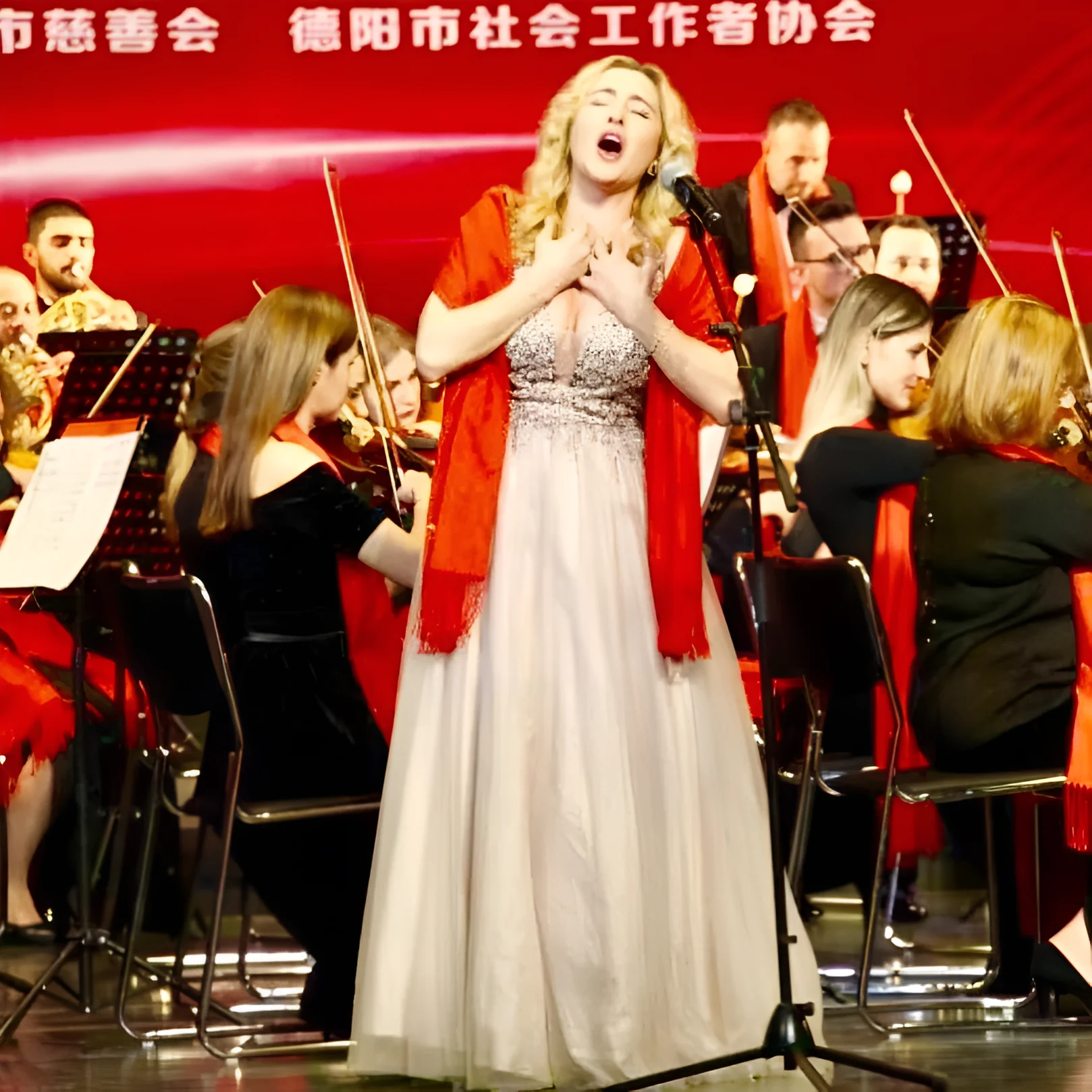Venicia Rasmussen as soloist on the China tour
